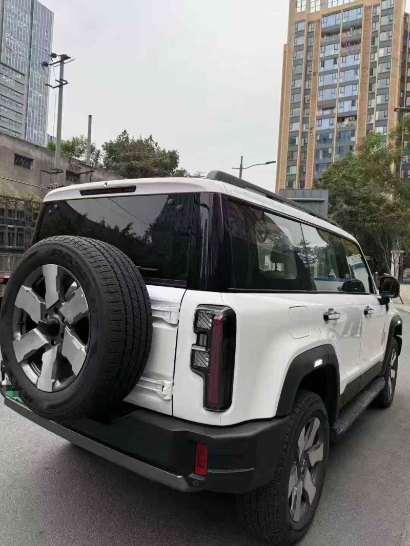 成都25年北京BJ407