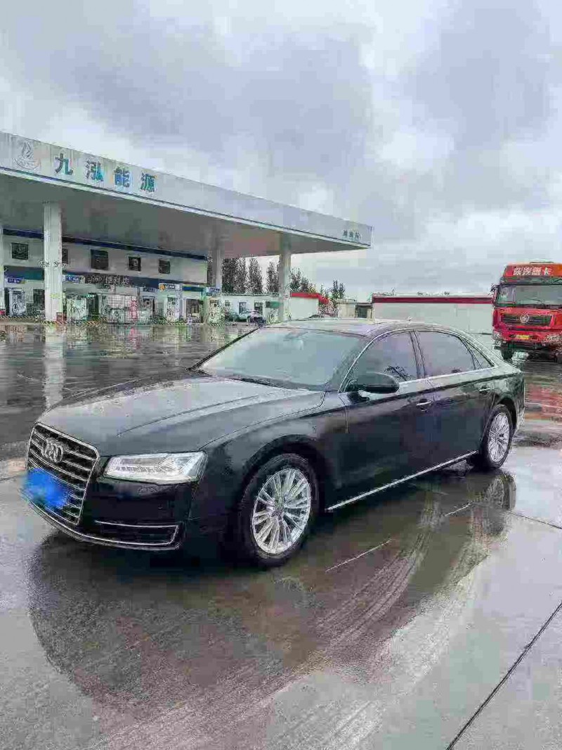 滨州15年奥迪A8L3