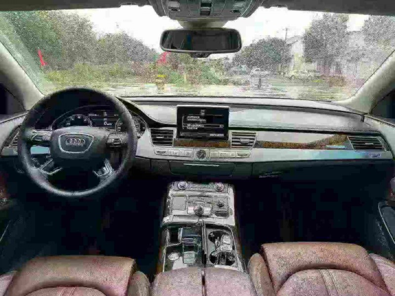 滨州15年奥迪A8L5