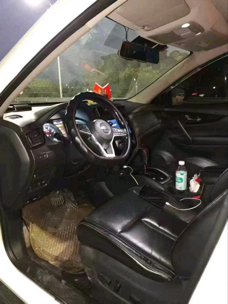 广州19年日产奇骏2