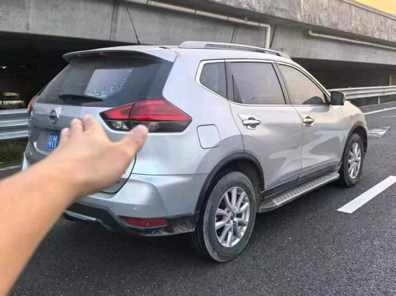 广州18年日产奇骏4