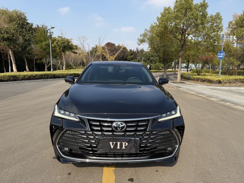 盐城22年丰田亚洲龙1