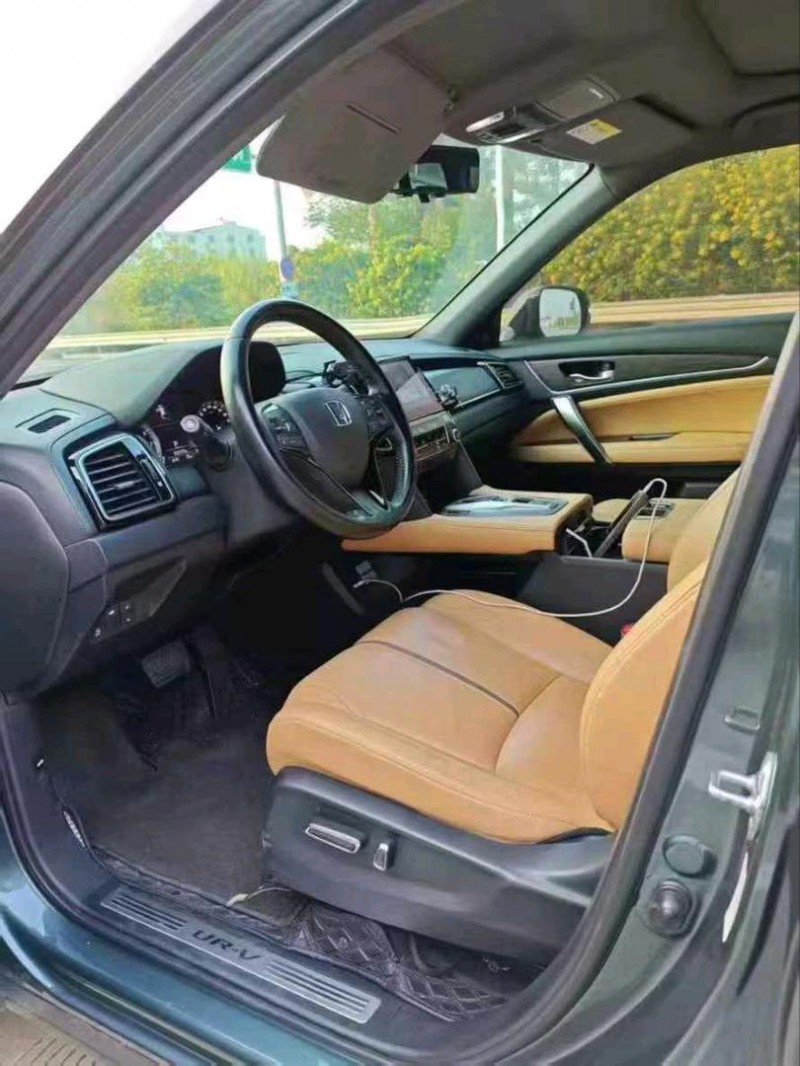 广州23年本田URV3