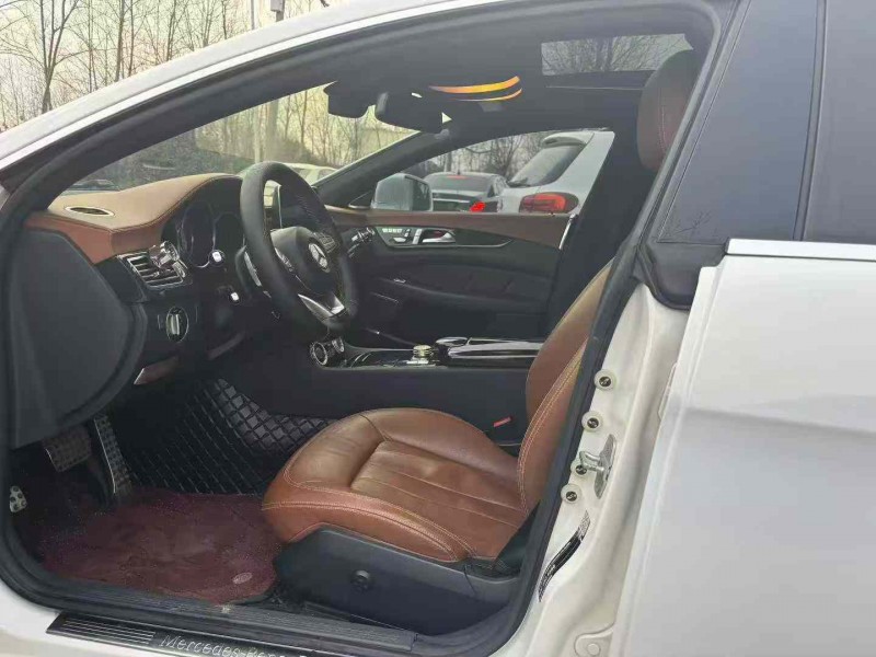 徐州17年奔驰CLS6