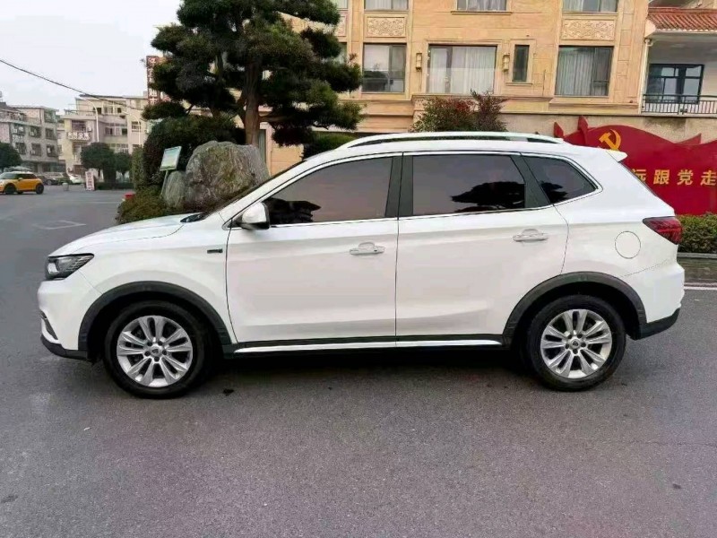 金华18年荣威RX54