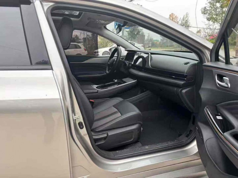 徐州23年传祺埃安S7