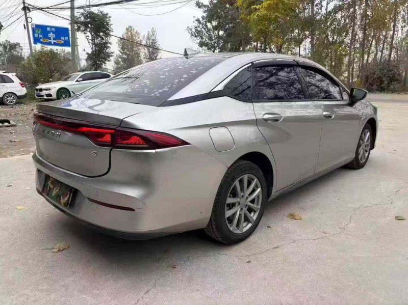 徐州23年传祺埃安S8