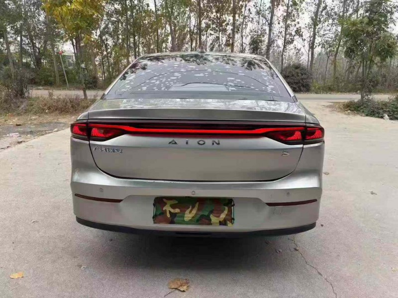 徐州23年传祺埃安S9