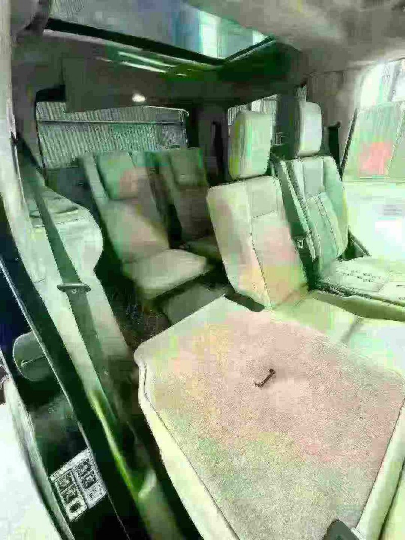 临沂15年路虎发现6