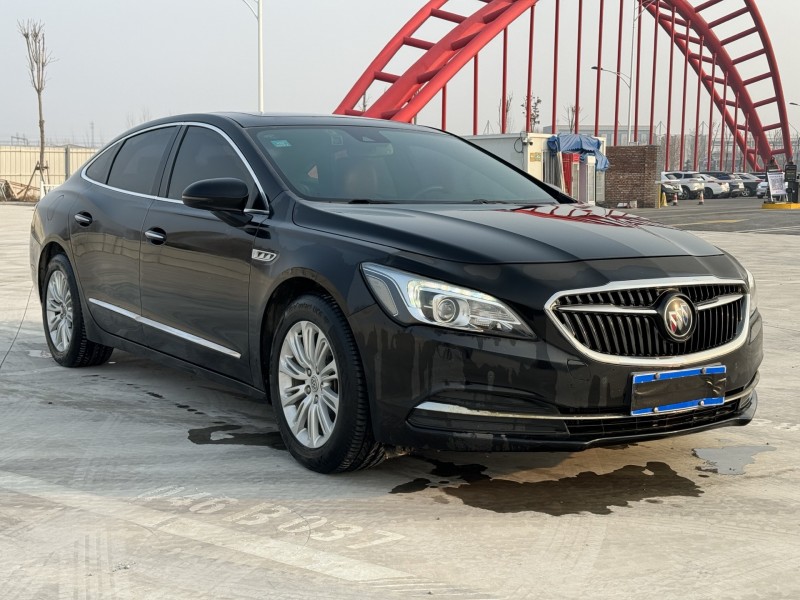 新乡16年别克君越3