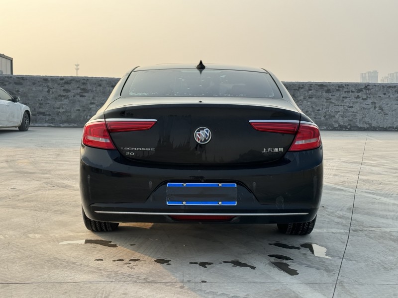 新乡16年别克君越8