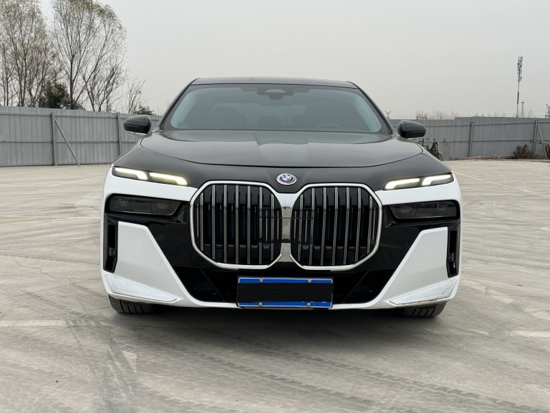 新乡23年宝马7系1