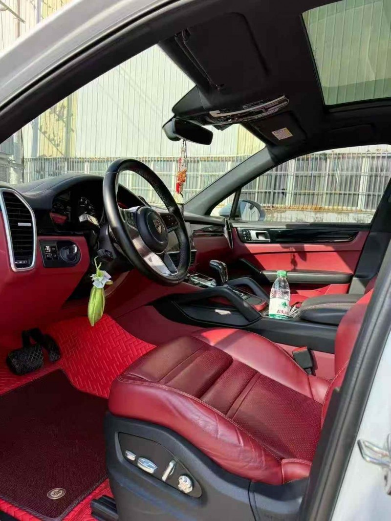 菏泽21年保时捷卡宴7