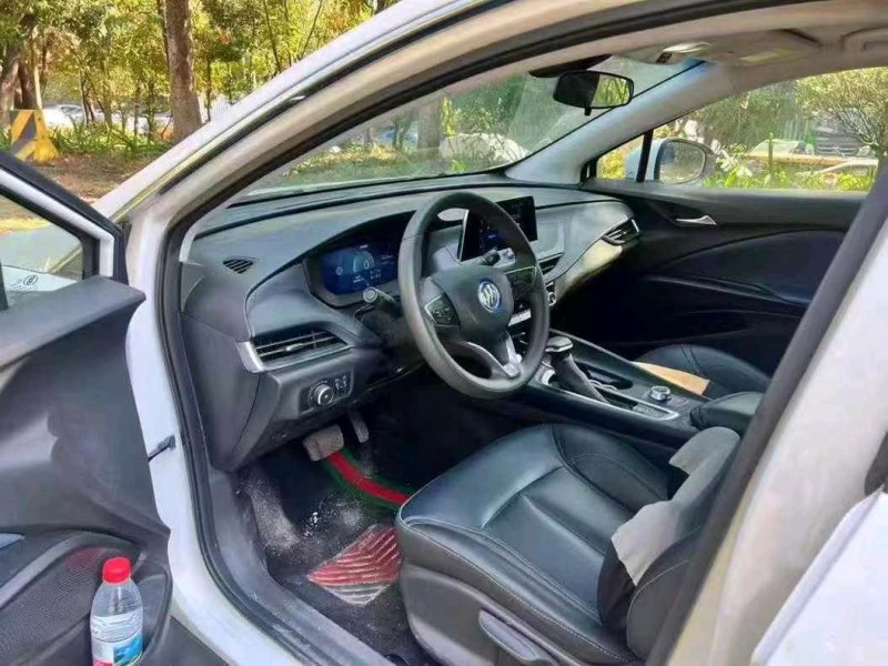 广州23年别克微蓝3