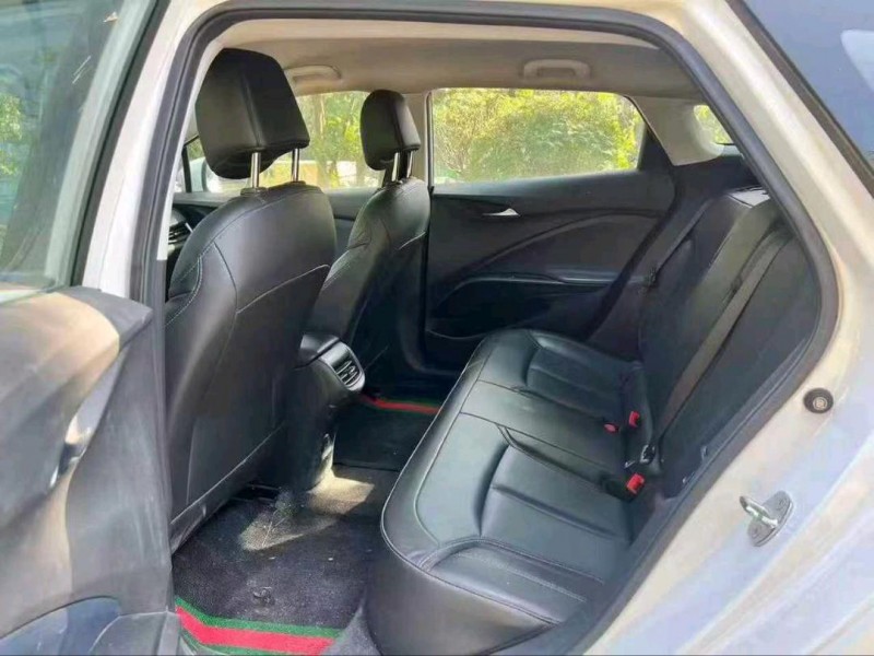 广州23年别克微蓝4