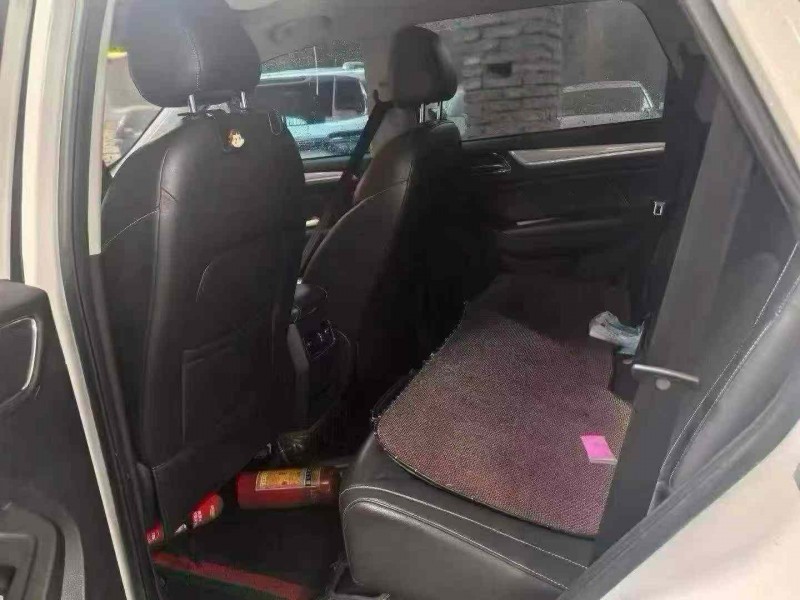 临沂19年荣威RX55