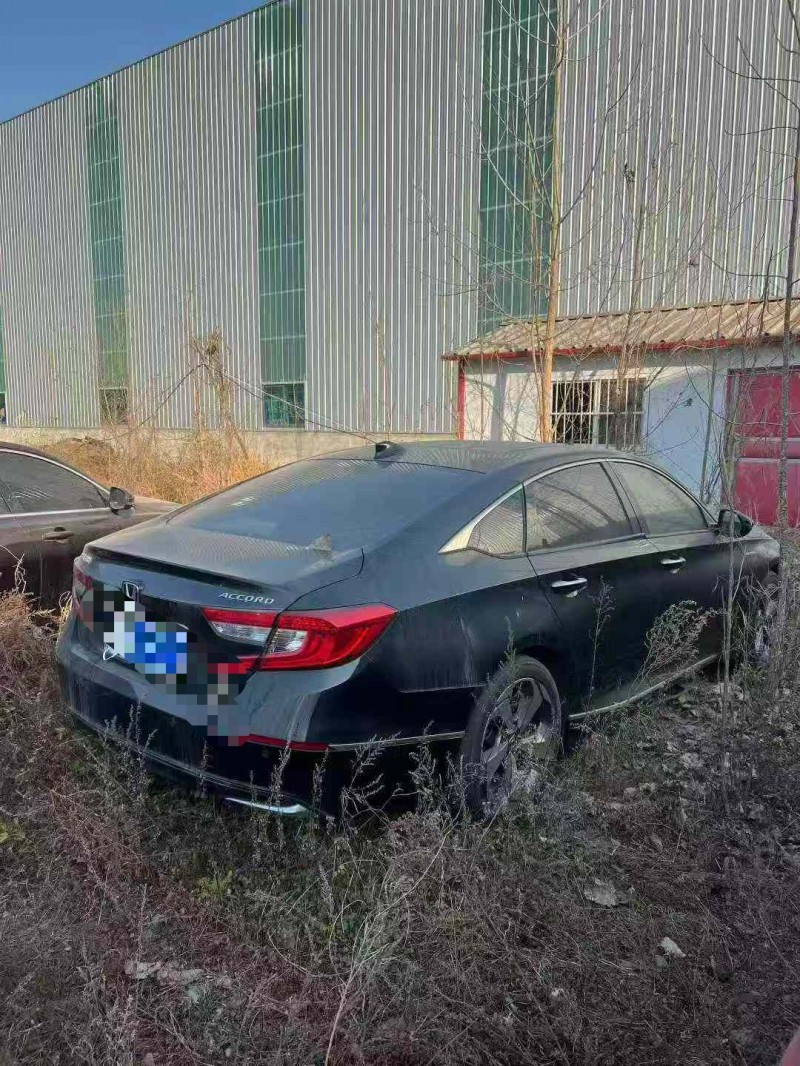 临沂19年本田雅阁6