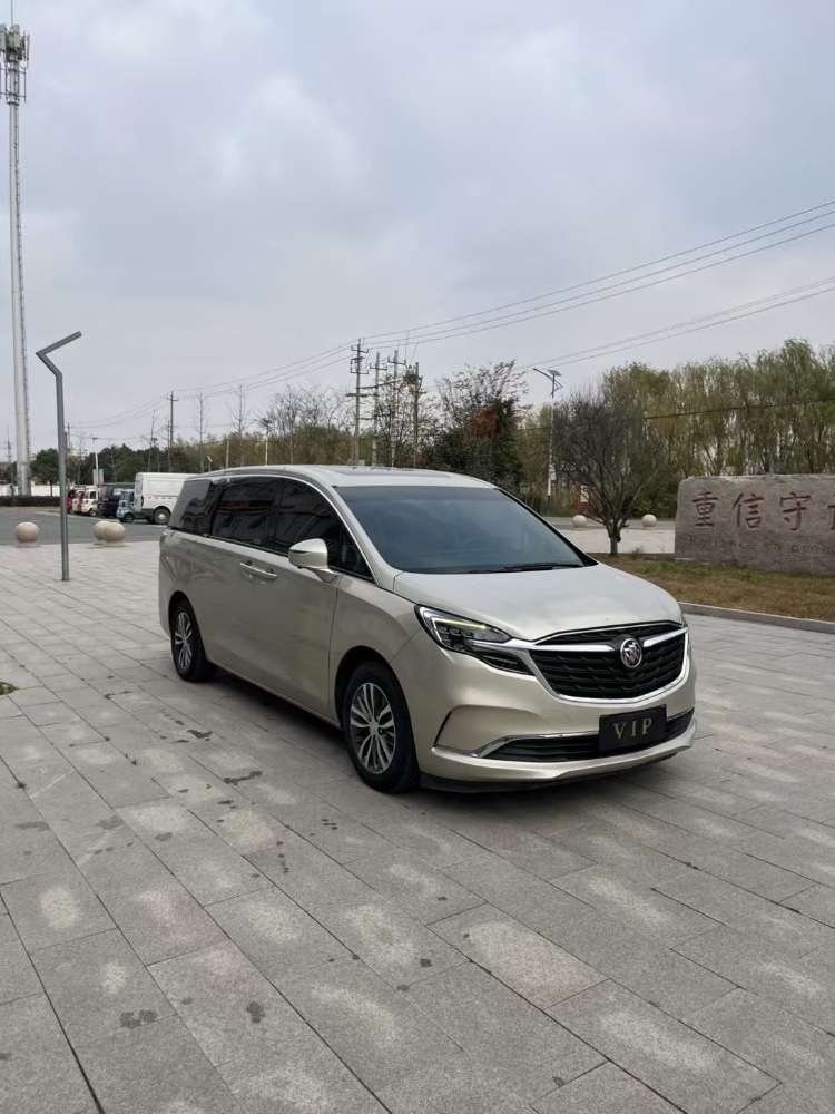 宿州22年别克GL82