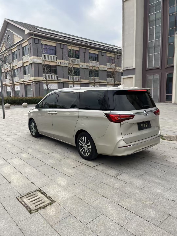 宿州22年别克GL89