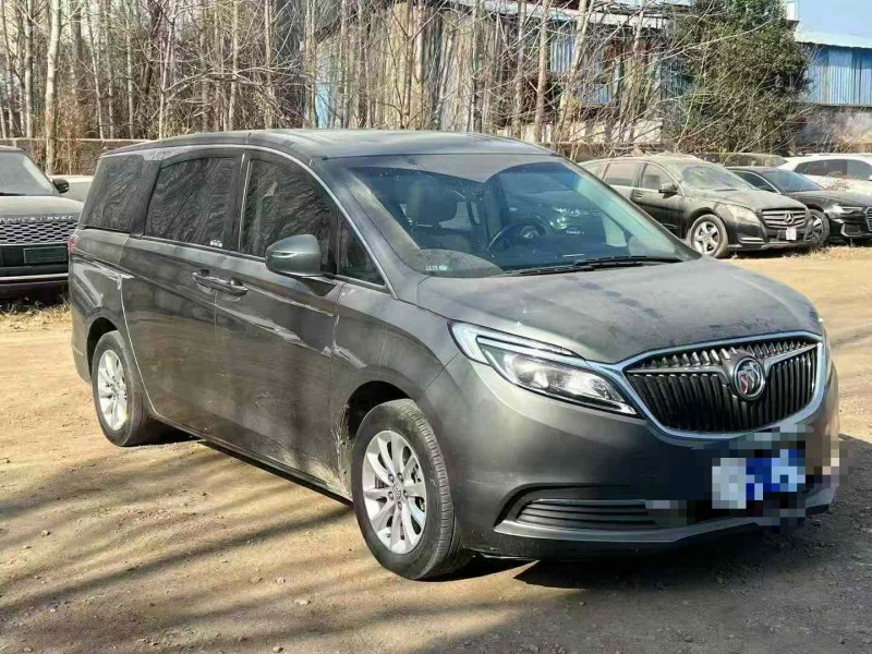 临沂18年别克GL83