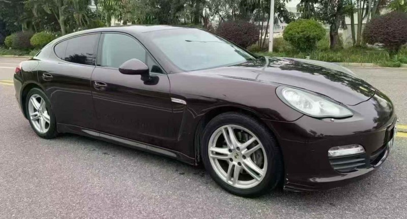 广州11年保时捷帕拉梅拉3