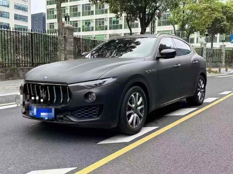 深圳22年玛莎拉蒂Levante2
