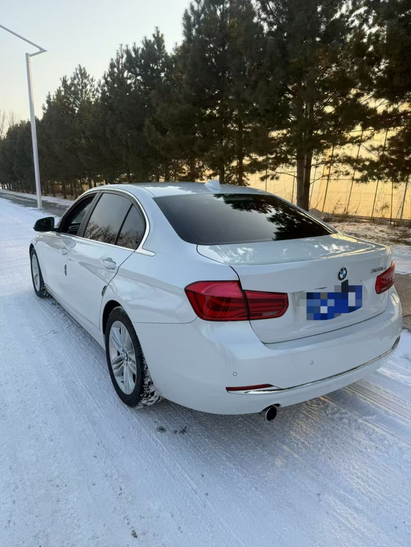 呼和浩特16年宝马3系9