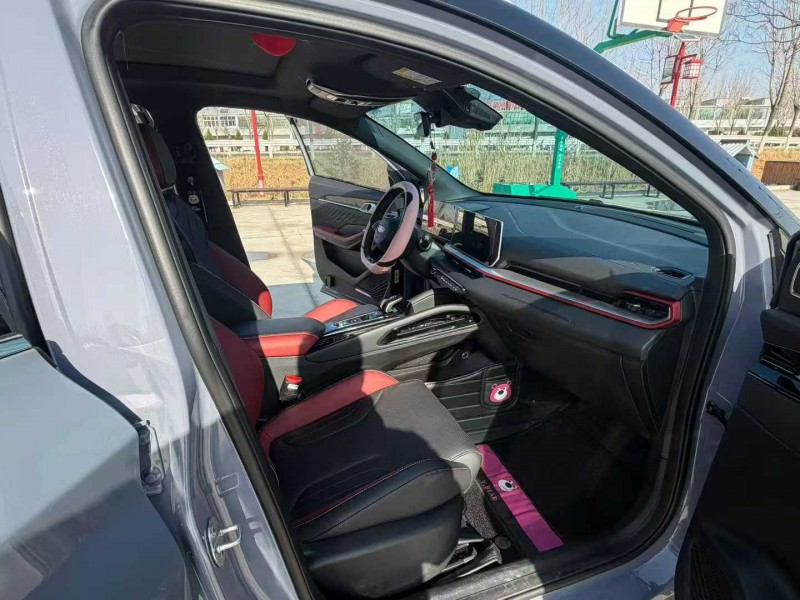 徐州24年吉利缤瑞5