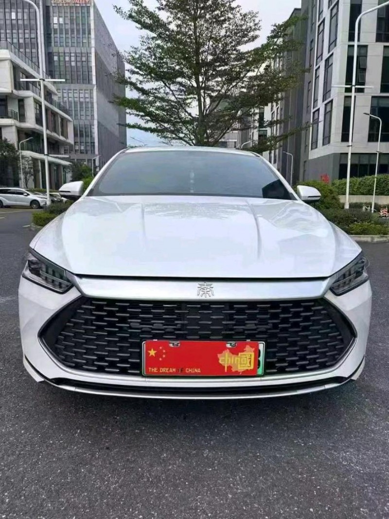 广州24年比亚迪秦1