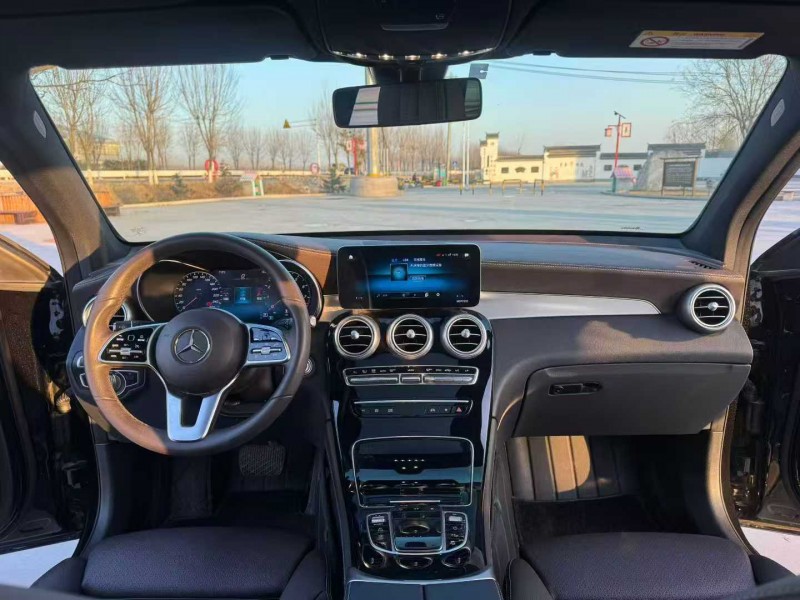 徐州21年奔驰GLC4