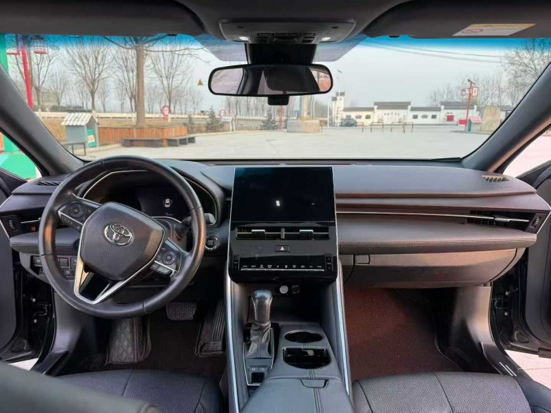 徐州22年丰田亚洲龙4