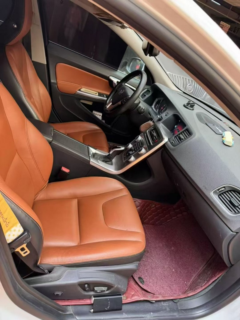 呼和浩特16年沃尔沃S60L6