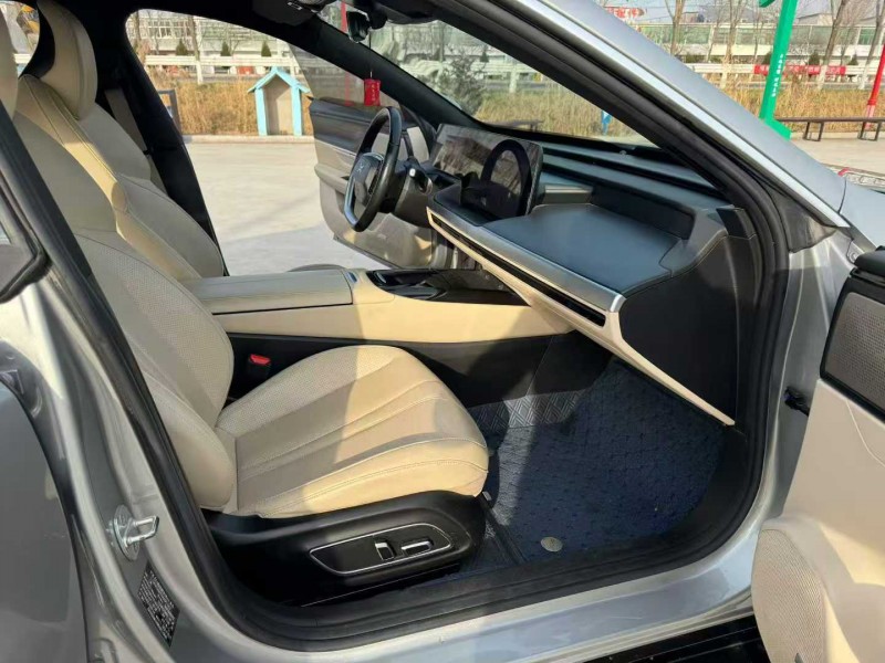 徐州22年小鹏汽车p75