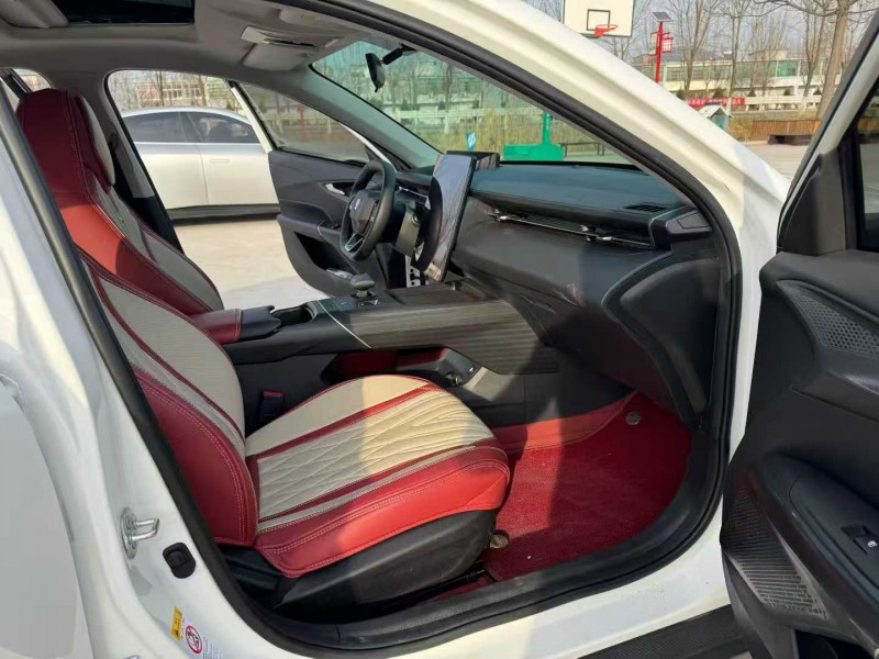 徐州25年长安汽车逸动5