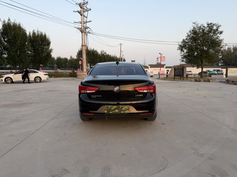 徐州19年别克威朗9