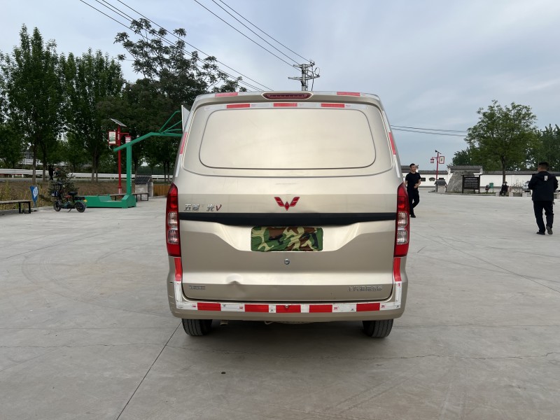 徐州21年五菱汽车宏光9