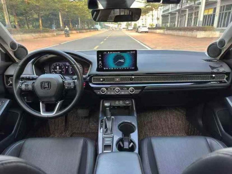 广州24年本田型格6