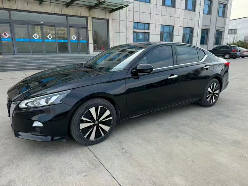 济南21年日产天籁2