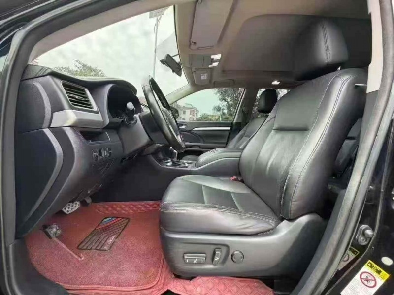 广州21年丰田汉兰达3