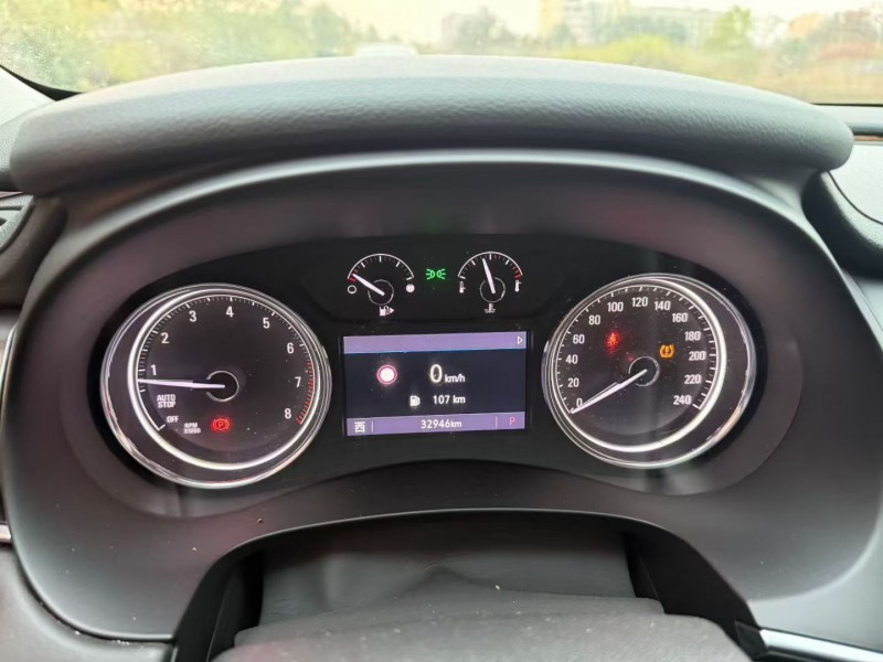 长沙20年别克君越4