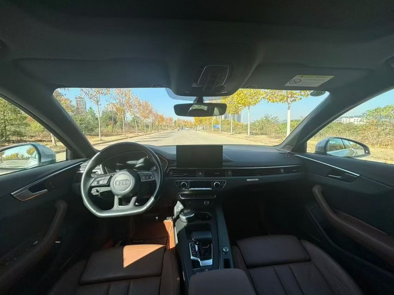 长沙23年奥迪A4L3