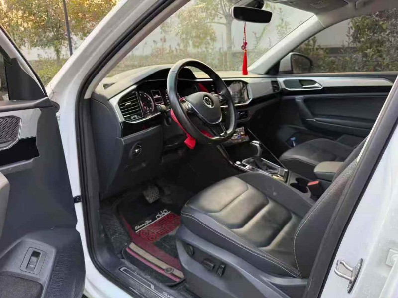 十堰22年大众探岳6