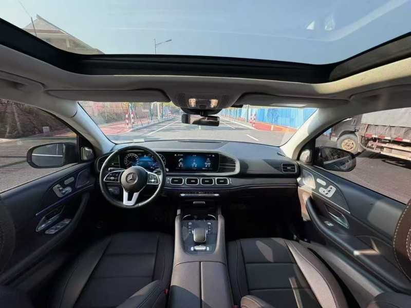 广州22年奔驰GLE5