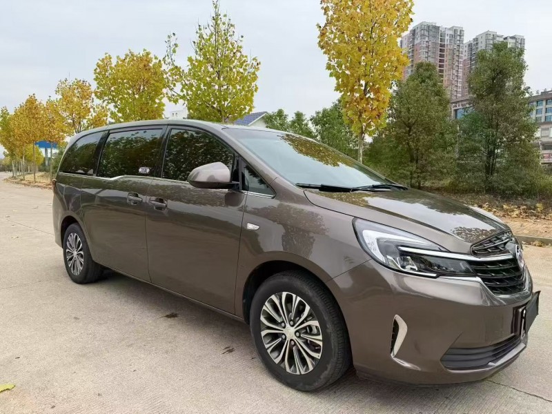 长沙21年别克GL84