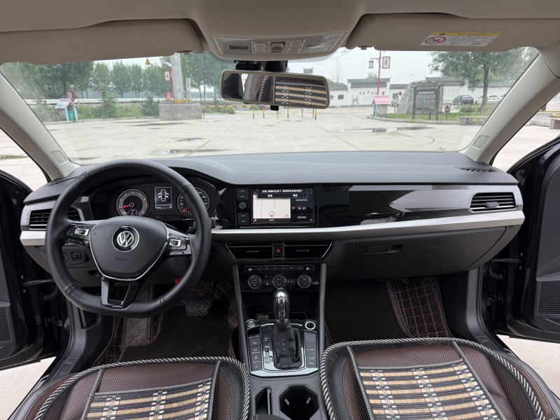 徐州19年大众朗逸4