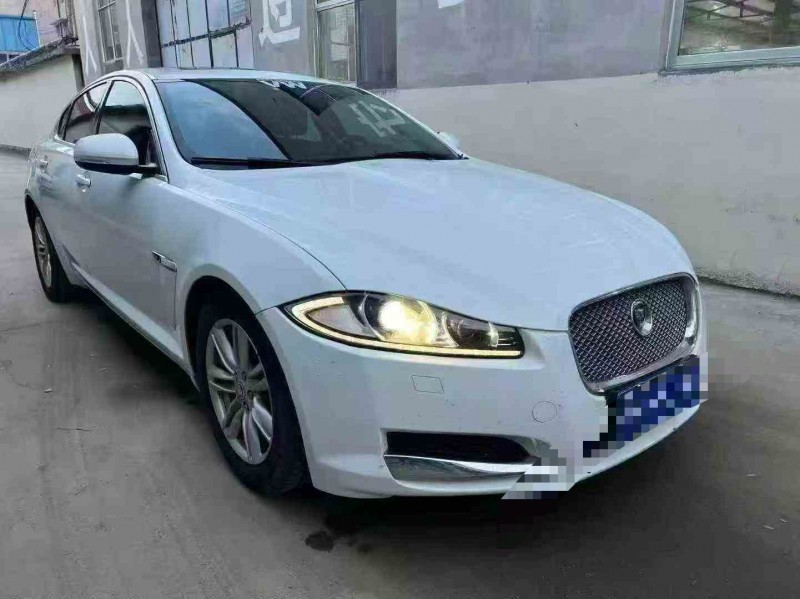 济宁13年捷豹XF3