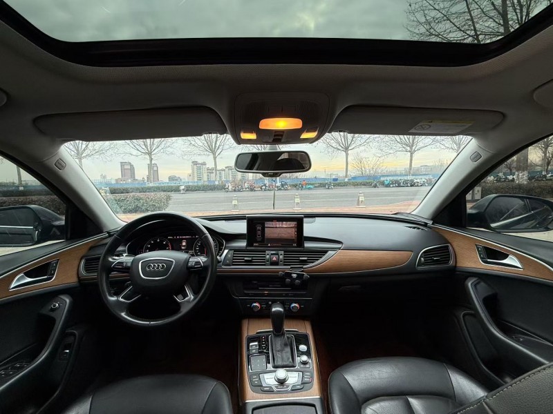 青岛18年奥迪A6L4