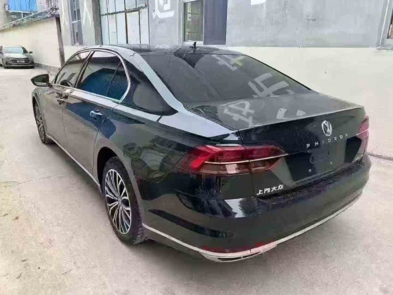 淄博18年大众辉昂8