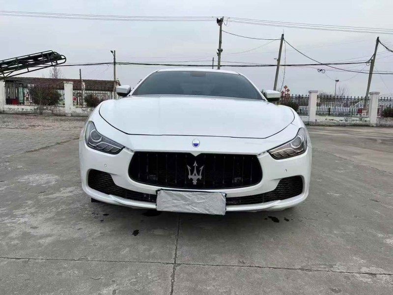 徐州17年玛莎拉蒂Ghibli1