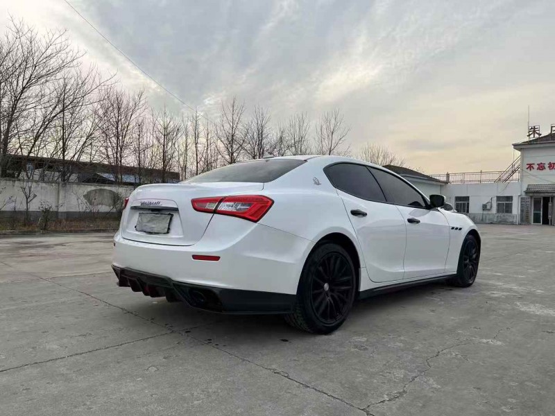 徐州17年玛莎拉蒂Ghibli4